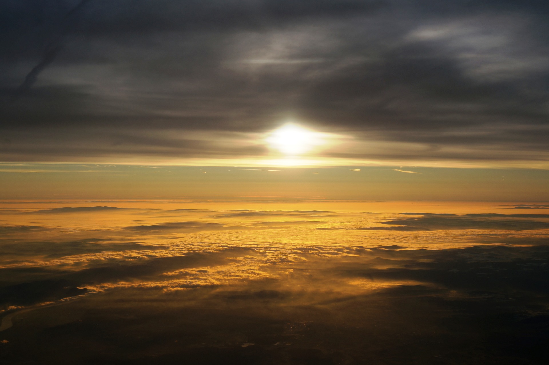 sky-1573574_1920