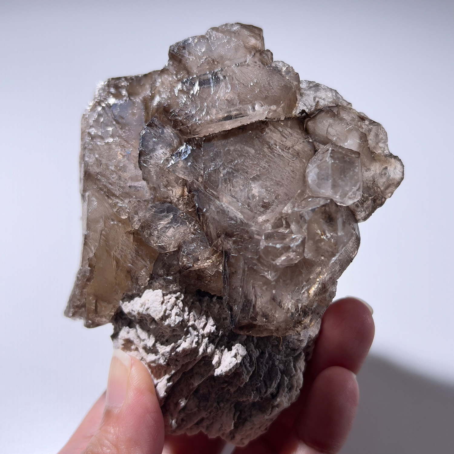 大師水晶 - 煙晶骨幹水晶 372g (259-2)