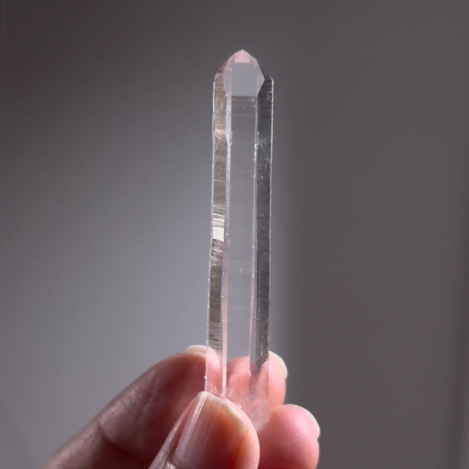 哥倫比亞.列木里亞水晶 #資料庫 #時光隧道.通靈大師水晶 (12g-25a-2)