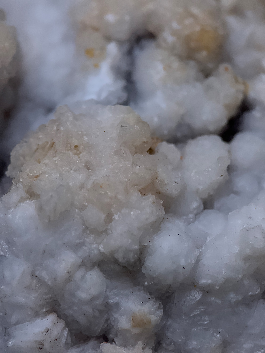 方解石共生雪蓋紫水晶 917g (25b-1) - Image 4