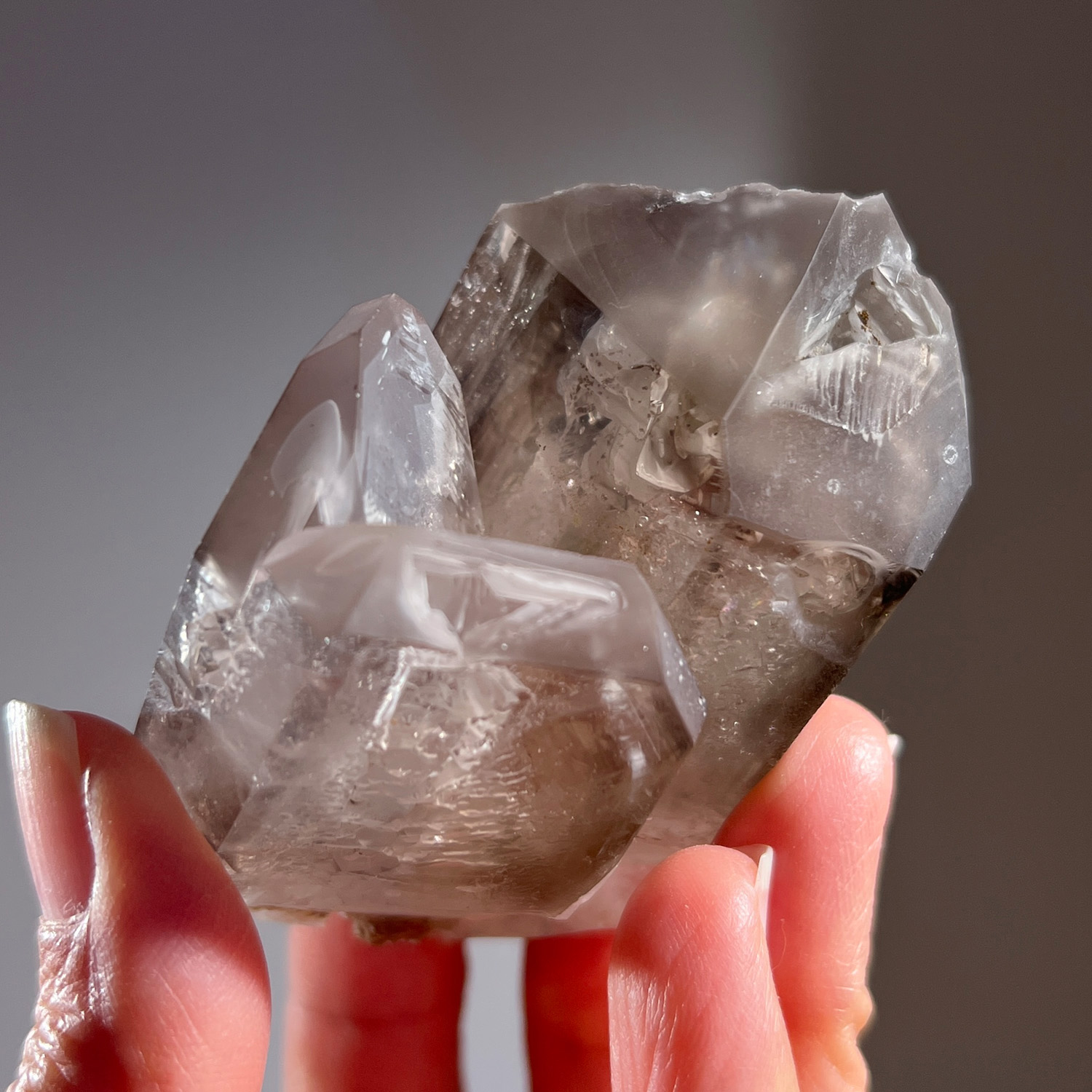 納米比亞-布蘭登堡窗型白泥骸骨煙晶 122g (261-2):圖片 2