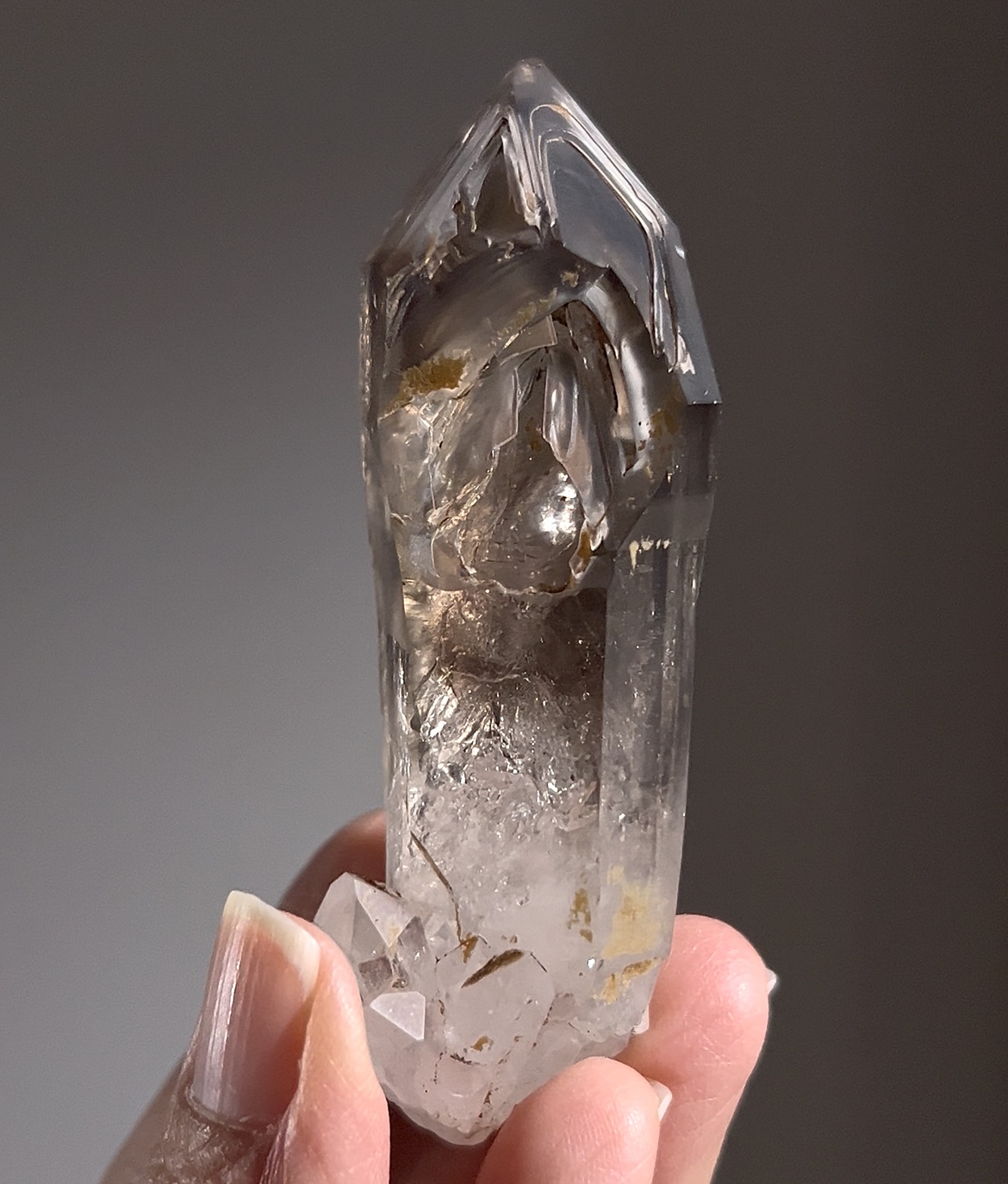 納米比亞-布蘭登堡窗型骸骨煙晶 #大水膽 52g (261-3)